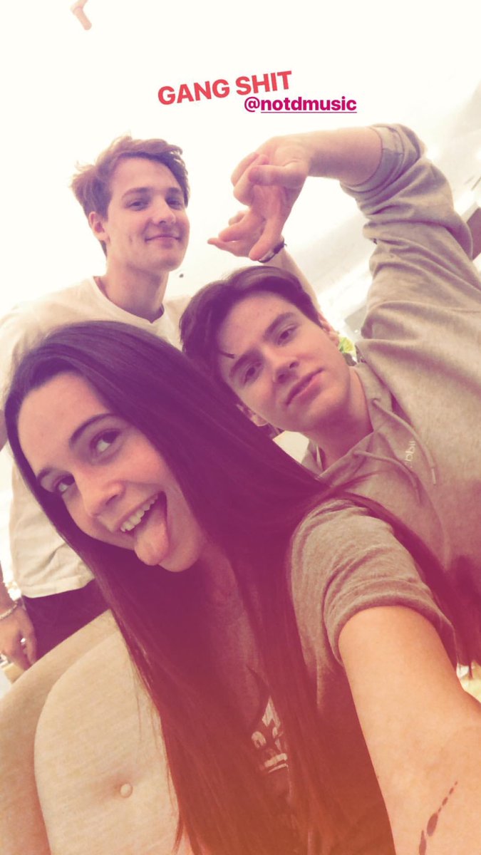 A whole lotta gang shit