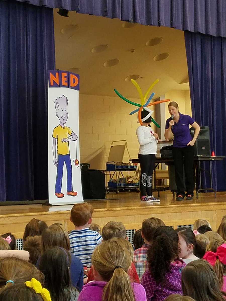 South School 🐝 tweet media