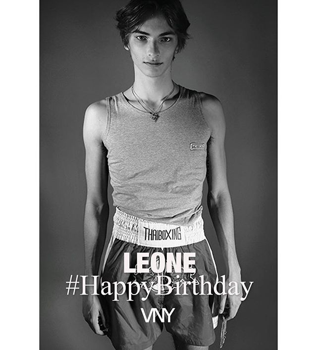 VNYmodels's tweet image. Wishing a #VeryVNY #HappyBirthday to @leonepietrantonio 
Have a Great Day !! 🎈🎉 zpr.io/nwDtd