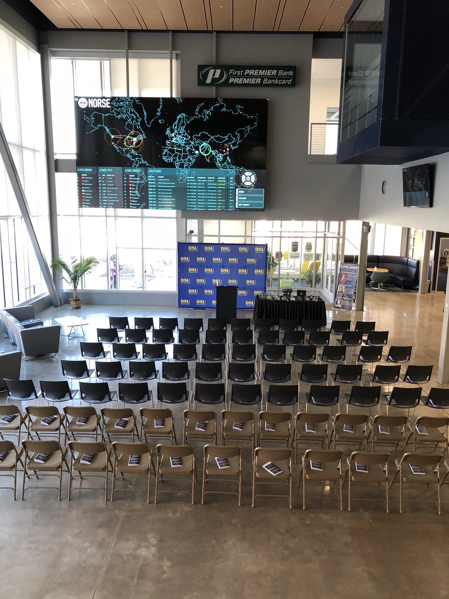 cybher_dsu's tweet photo. DSU will be hosting the Aspirations in Computing award ceremony💻 in the Beacom building at 1:00 pm. Be there or be ⬛️ 😏 https://t.co/bGjO7BvHYP