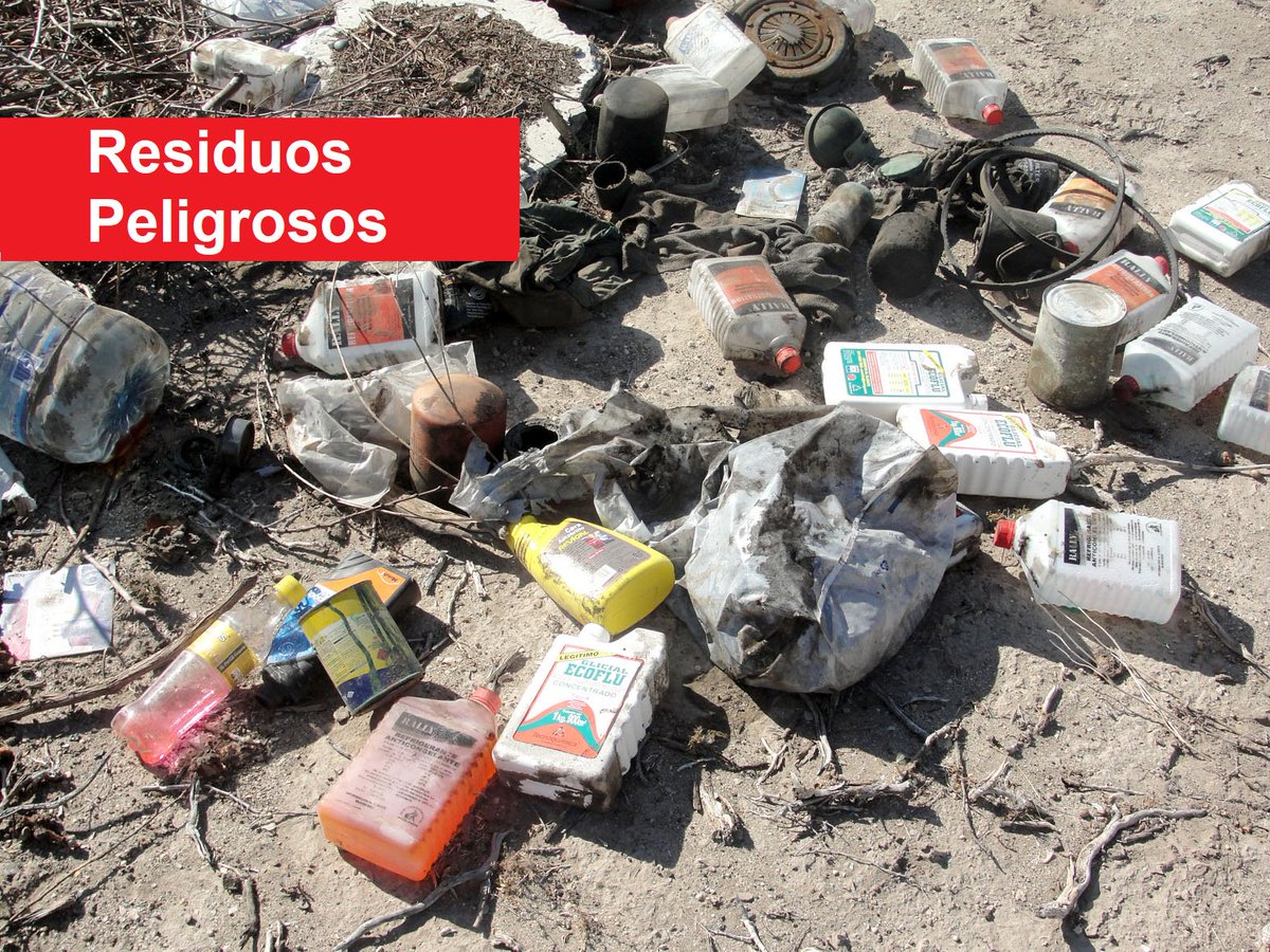 Huracorp's tweet photo. Sabias que los Residuos Peligrosos representan un riesgo para la salud o el ambiente, por sus características corrosivas, reactivas, explosivas, toxicas, inflamables o biológicas-infecciosas, es por ello que hay que tener mucho cuidado a la hora de disponer.. #HuracorpResiduos https://t.co/19DPoZKu5m