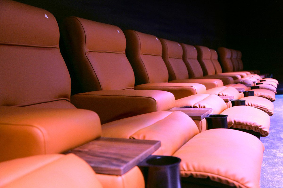 How good does our Prince Recliner look in Cineplex Meitingen 👏😀