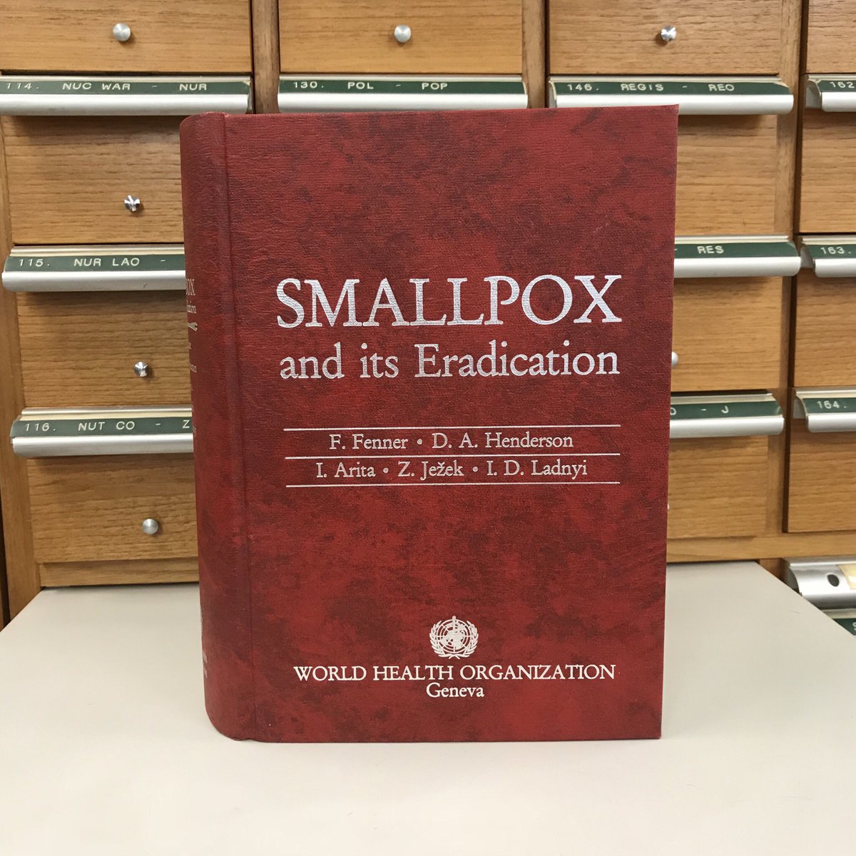 WHO's tweet photo. It’s #WorldBookDay! 📖 
Here’s one of our favourites. The history of the world’s biggest public health achievement: #Smallpox eradication.
What’s your favorite book on health? https://t.co/SUbIirQ3U3 #VaccinesWork https://t.co/JTkQ3P9Hke