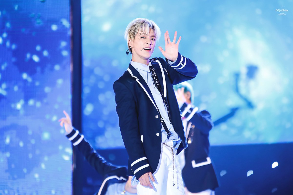 Aquarius_O2O5's tweet image. 🎊생일축하해🎊

#HAPPYJENODAY 
#제노야생일축하해