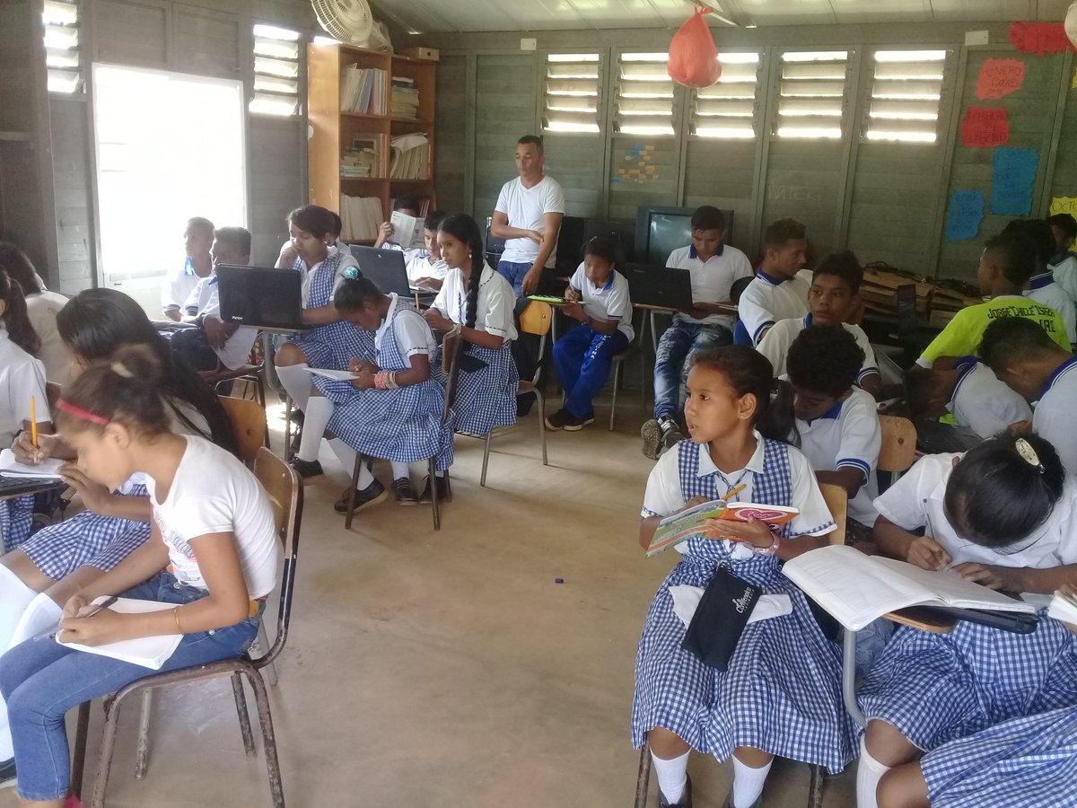 SISTEM3SENACFMA's tweet photo. en formacion complementaria en la vereda Las sardinas https://t.co/M66jVChpph