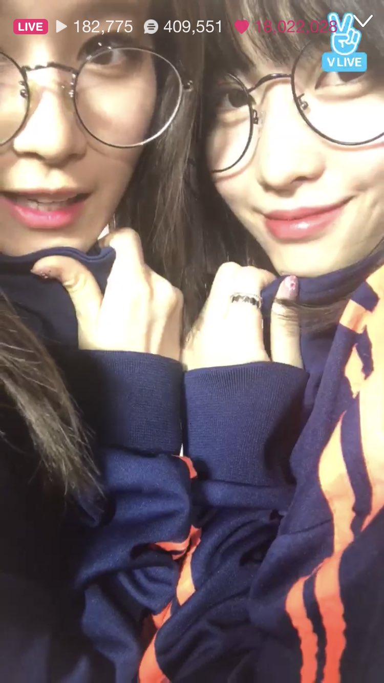 ゆうな モモ サナのｖライブ見てきた 可愛すぎた Twice サナ モモ ナヨン ジョンヨン ジヒョ ミナ ダヒョン チェヨン ツウィ Vライブ 韓国 日本 台湾 かわいい ダンス 歌 T Co V4ocn1pchj Twitter