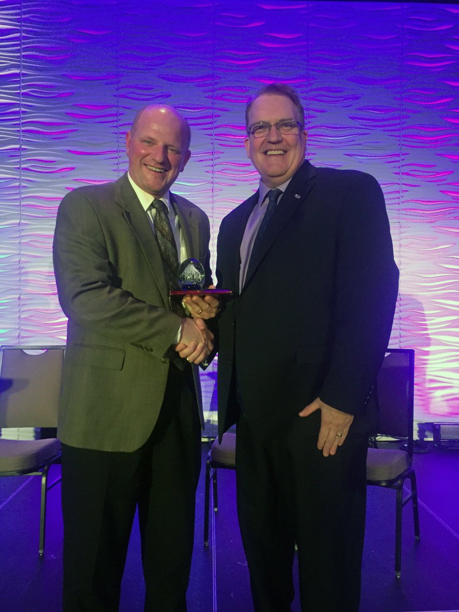 osstmarys's tweet photo. Congratulations to @osstmarys Principal Alex Van Wieringen, CPCO (Catholic Principal Council of Ontario) Principal of the Year! Alex an exemplary administrator with the Bruce Grey Catholic District School Board since 2001. 
Received award in Toronto on Friday April 20. https://t.co/PVNBdM4Mk8