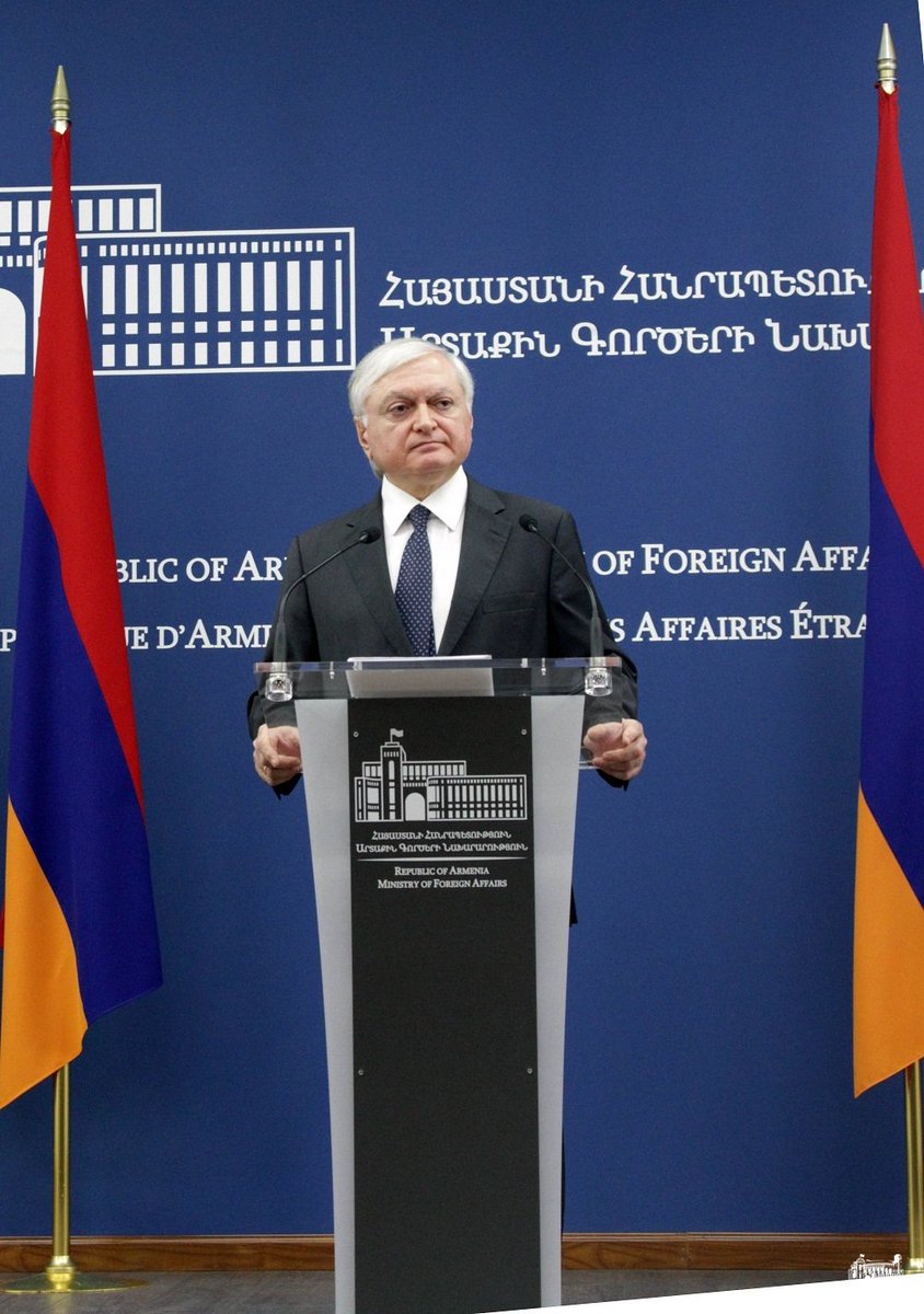 MFAofArmenia's tweet photo. #Azerbaijan shouldn't have illusions that in light of internal political developments in #Armenia, it could embark on actions against #Artsakh &amp; realize its aggressive intentions. Ppl of Armenia is united &amp; will never allow any encroachments toward Artsakh https://t.co/ED6E7NWzpz https://t.co/8hb91TsoOu