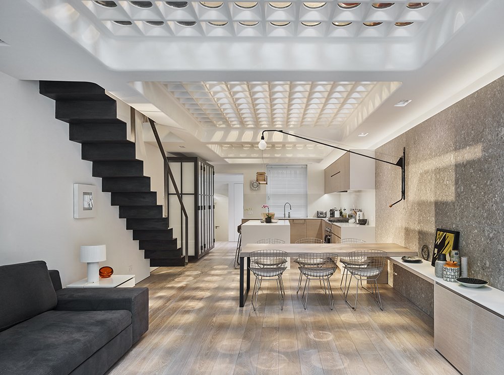 ThePlusPaper's tweet photo. Take a look at some of the best contemporary #design has to offer interiors over at THE PLUS. Original story: https://t.co/kZ3gHYqlDU @AndyMartin_ama  #architecture #interiordesign https://t.co/OXuXLPyliI