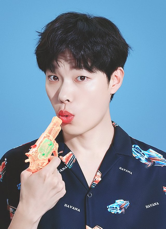 #류준열

86925-r.tistory.com/60?category=72…