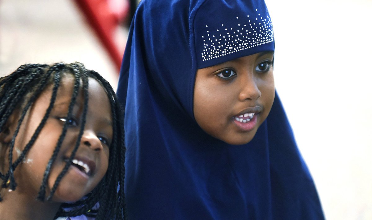 EducationMN's tweet photo. Five years ago today, the Minnesota House passed free all-day kindergarten for every child in this state. Imagine how much more we could impact early education with universal pre-k as well. #mnleg #prek4allmn https://t.co/NOQeeLWRG3