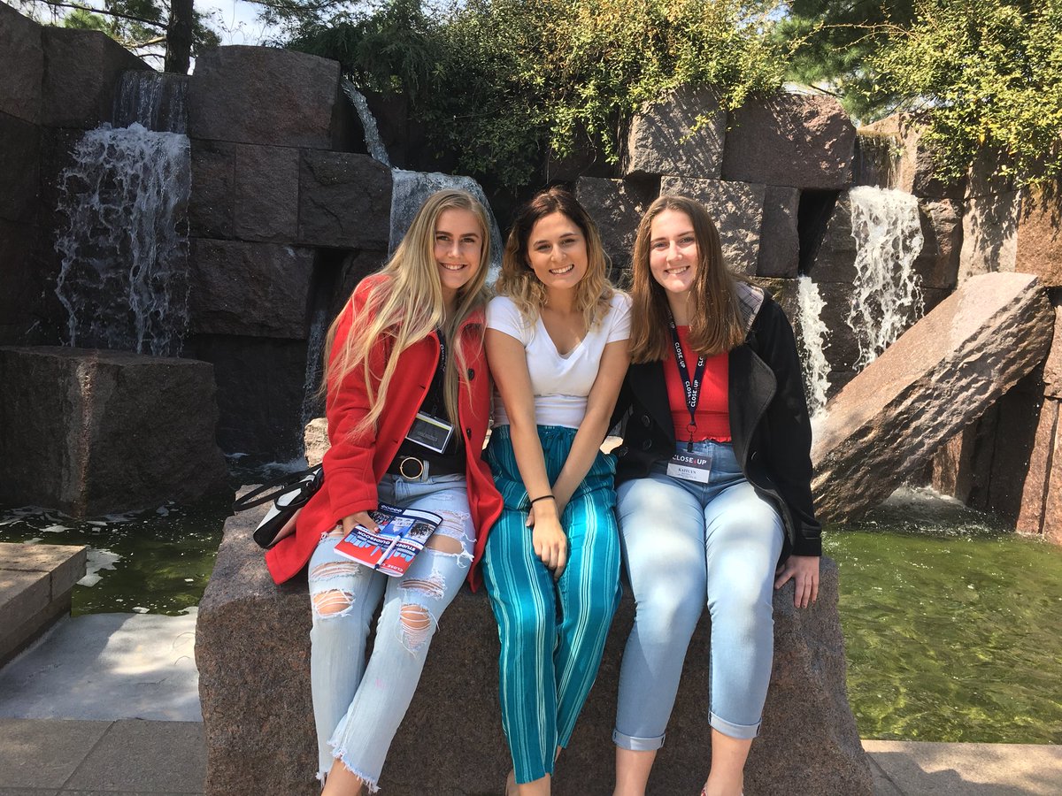 CUkatiew's tweet photo. Students from Arizona enjoying a beautiful day at the FDR Memorial @CloseUp_DC. https://t.co/cg7kJtsf3h