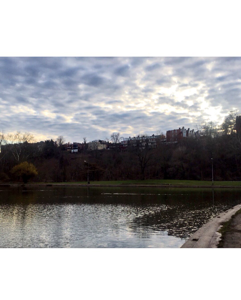 H2Psarah's tweet photo. Happy (belated) Earth Day!🌎 But every day should be Earth Day, and we’re lucky to be able to enjoy the beautiful outdoors and walking trails that we have right next to us at Schenley Park and Panther Hollow🌳🌤 https://t.co/pnhCbwbHlL