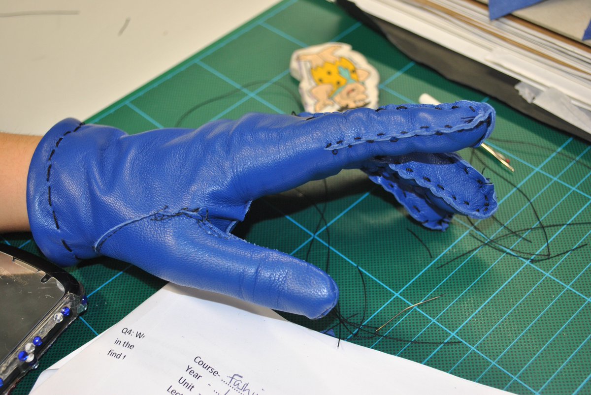 Really excited about this one! If you've always wanted to learn about sewing with leather join our expert tutor Vajira Peiris for a 3 day intensive masterclass. Places are strictly limited to 6 delegates so click below and book now to avoid disappointment bit.ly/2HRf1Q9