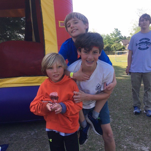 Trident_Academy's tweet photo. Just some more pictures from #fieldday2018 #loveyourschool #friendship https://t.co/mL7q0uo3BG