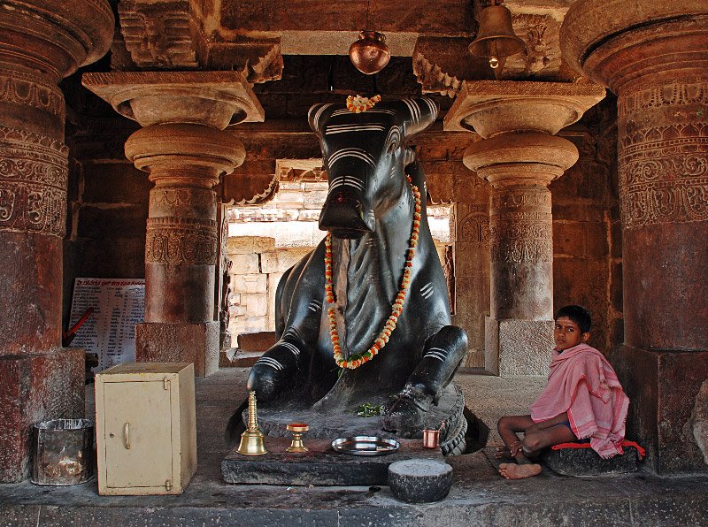GauPrem's tweet image. Like Nandi, may our every thought be directed towards you O Mahadev!