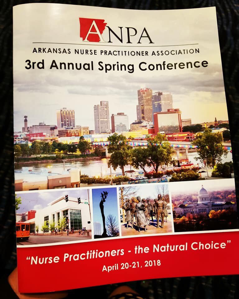HardingNurse's tweet photo. Over the weekend several faculty members went to the Arkansas Nurse Practitioner Association conference in Little Rock and bumped into some familiar faces volunteering!

From left to right: Deonna Whatley, Mandy Manning, Brandy Martisek, Poonam Patel, and Amber Adams (not shown) https://t.co/1TRKfGOldd