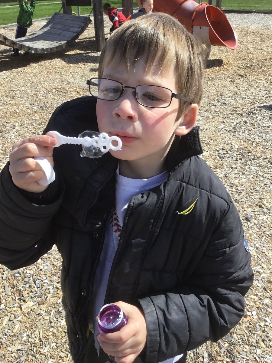tshulvey1's tweet photo. B is for Blowing Bubbles! https://t.co/X19knqAUJ6