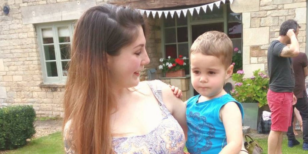 littlelullabyuk's tweet photo. #Youngmum, Ellie shared with us why and how she used reusable nappies with her son Isaac #RealNappyWeek2018 https://t.co/GcWulyzF3N https://t.co/17B21k1jvk