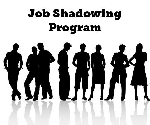 Did you know…many scholars participate in #jobshadow opportunities during the school day while in the Work-based Learning Course with @BDU_Interns Mr. Coleman!  #earlycollegeweek #wearewayne @WayneTwpSuper