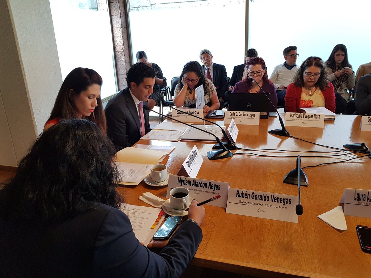 del_angel_caro's tweet photo. @iecm #sesion #CVOE https://t.co/lUI7XZlIGC