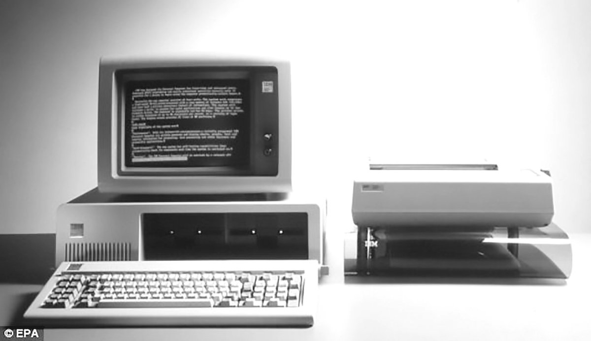 on a cheerier note, Sarah Hildebrand's article is about how we can help our students understand digital literacy without fetishizing it: gcadvocate.com/2018/04/21/acc…