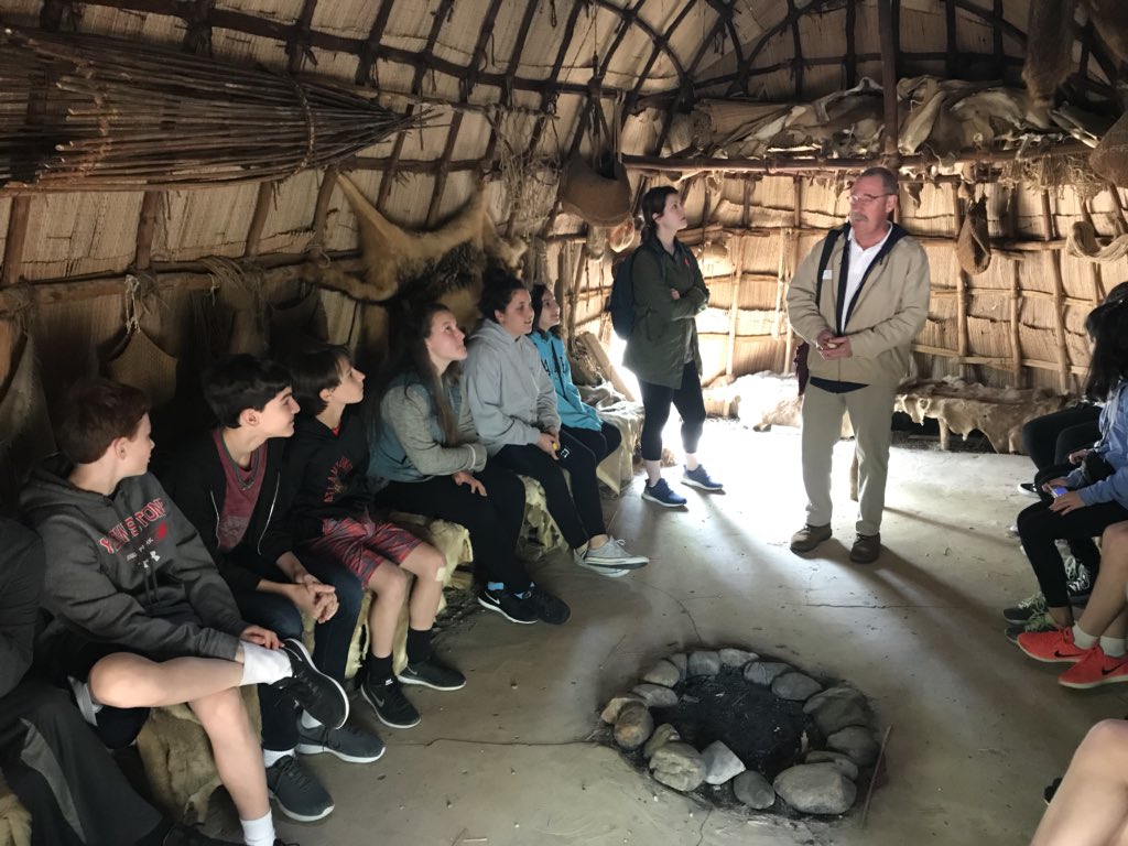 RLMO73's tweet photo. Jamestown. #davis7 https://t.co/zcl6VdK2me