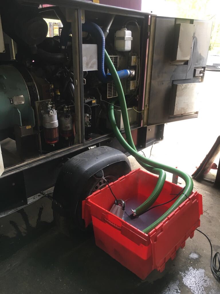 onlochire's tweet photo. Now summer seems to be here we are flushing all our radiators to ensure they keep cool whilst on hire. https://t.co/sanhdNizgY
