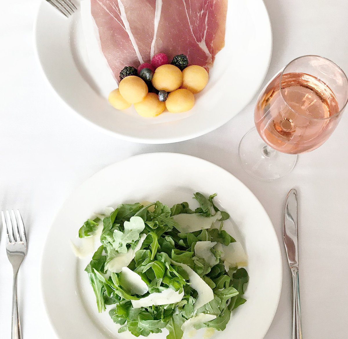 Although Italian restaurants are often noted for pasta and red sauce, guests that seek lighter fare will delight in Rucola Salad paired with Proscuitto e Melone and a glass of white wine. This sophisticated combination will stimulate your palate and brighten up your day.