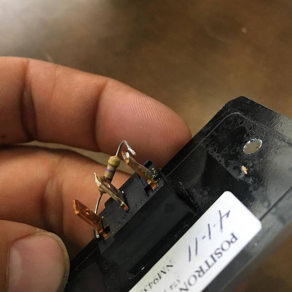RVtoFreedom's tweet photo. Our bedroom slide wouldn't come in. Turns out this little resistor came loose on the switch.  A little solder and we were back in business. I wonder how much a service center would have charged me for this? And what would they have made me pay to replace… https://t.co/V1aKwno6CX https://t.co/GlmXPgdXUd