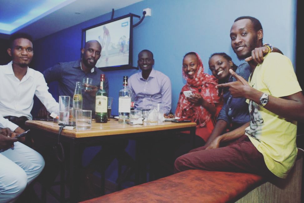 RavensBar1's tweet photo. Come enjoy your laid back Mondays sipping some × eating some and maybe grooving too 🌋💃 https://t.co/hnn7O7AyxR
