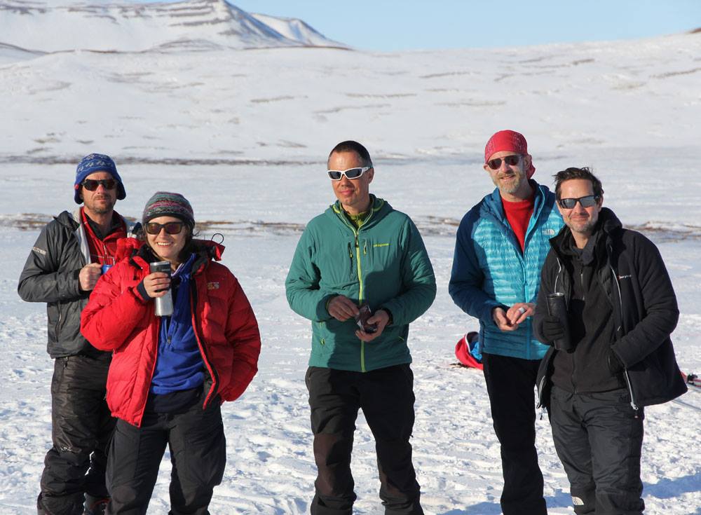 RomaxMarketing's tweet photo. [Update] Iceman Polar Charity Challenge >> https://t.co/Wz5MrReCN0 #iceman #icemanchallenge #charity #charitychallenge #porchlight @Porchlight1974 @ClimbGreenland https://t.co/ne2tAL7JHH
