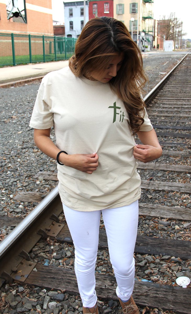 Bolanosmirian's tweet photo. ๐จ โCHRIST IN MEโ shirts available now in sizes XS-XL
_
Accepting payment through PayPal, Venmo or Quikpay.
_
If interested email : Cfitnyc7@gmail.com or dm us!
_
#god #godsplan #godapparel #nyc #christfit #godisdope #jesus #christianity #godbelongsinmycity #crossfit https://t.co/HHzxItrddC