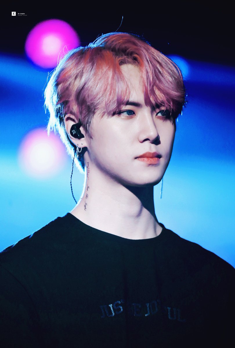 d_073_k's tweet photo. 180422 에필로그 콘서트
https://t.co/0oumDGec8U
https://t.co/hHBCwW3mnn 
#김동한 #동한 #jbj #Donghan https://t.co/8QoxymeXgY