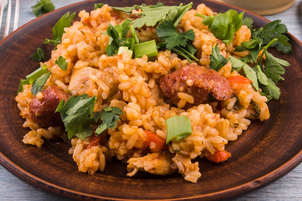 At Simply Elegant, our House Made philosophy means our chefs create food on our premises from fresh, local ingredients.

This month, our lunch feature is Garlic Sausage Jambalaya, served with Mandarin Pecan Spinach Salad and Mini Confections.

ORDER TODAY secatering.ca