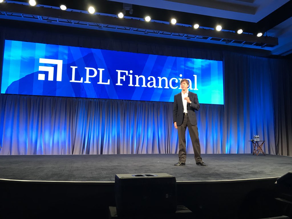 theJuliaCarlson's tweet image. Kicking off #lplmasters @Lpl
