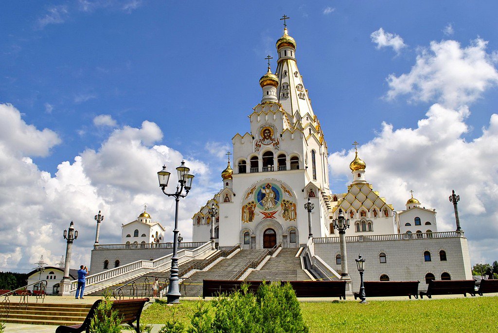 Храм памятник в честь всех святых в минске