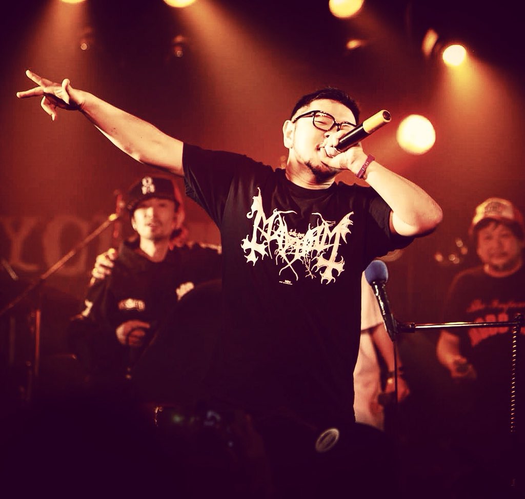 COYASS's tweet photo. 夜にダラダラ洗濯物干してたらいつのまにか誕生日を迎え、40歳になってました。

こうなったら、精神年齢14歳くらいで突っ走りつつ、ムスメと同じ年の4歳くらいの好奇心と吸収力をコンセプトに活動を展開して行ければと思います。

40代もヨロシク！ https://t.co/0EXyEihnYO