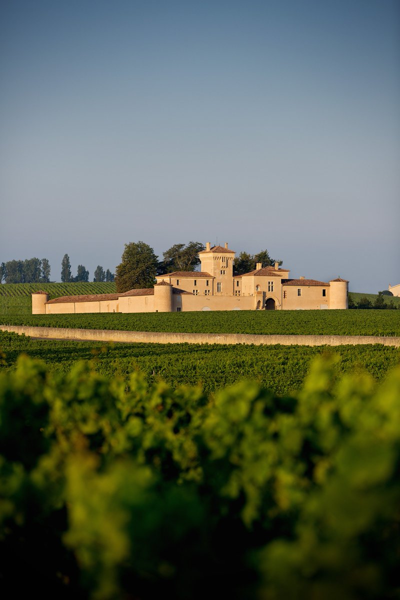 Have you seen the new #Lalique hotel and restaurant set to open this June in Bordeaux, France? 

<a href="/LpLalique/">Château Lafaurie Peyraguey</a> <a href="/Lalique/">LALIQUE</a> #Luxury #LuxuryTravel #LuxuryHoliday