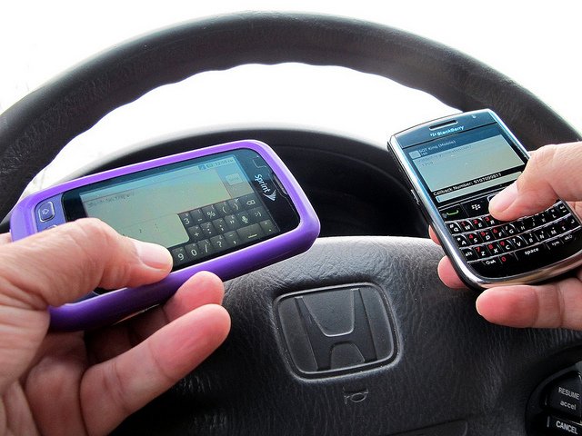 SADD_Alberta's tweet photo. Speed and distracted driving never mix: recent research has shown distracted driving doubles a driver’s reaction time. When you combine this with required stopping distance, the risk for injury increases exponentially. Put the phone down and drive. #gooddriversjustdrive https://t.co/dwEhEMnaoh
