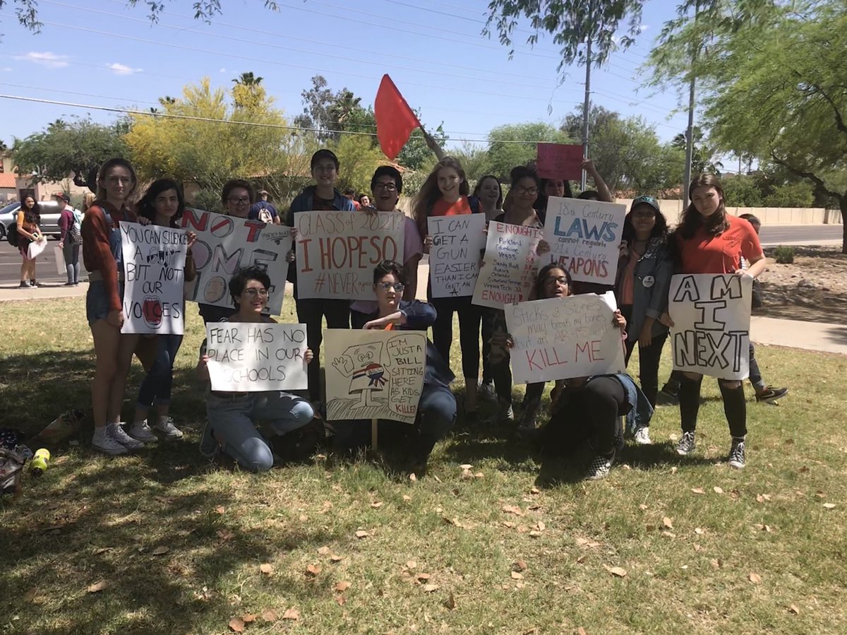 kaylalivyy's tweet photo. @HhsWalkout was a success!! so proud of my school for standing up for what we believe in! https://t.co/O6UxiKTH0X