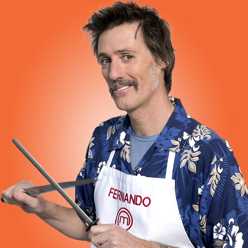 Dice de sí mismo que su vida “ha sido formidable, intentado divertirse todo lo posible sin hacer daño a nadie”. Su familia es propietaria de la segunda bodega más antigua de España. Conoce mejor a <a href="/FernandoMChef6/">Fernando MasterChef 6</a>, entra: goo.gl/VAD3dB #MasterChef