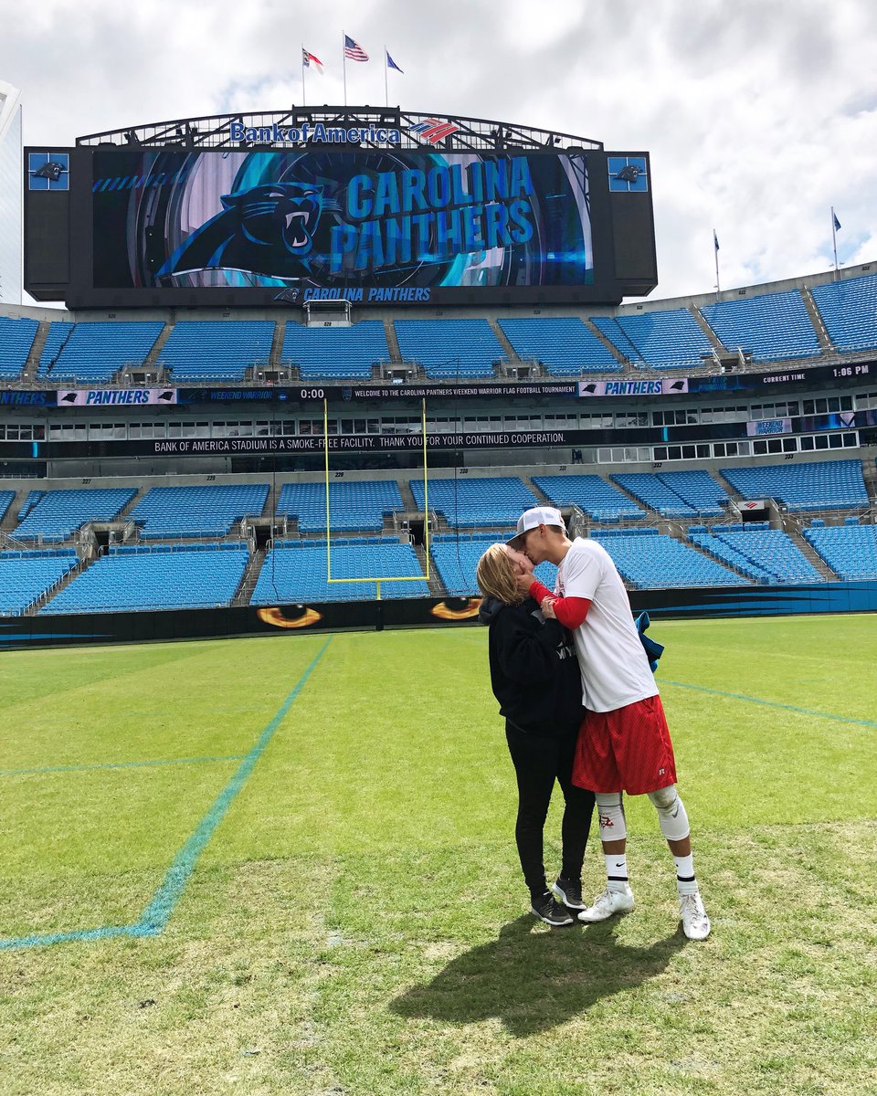 summalee03's tweet photo. You’re my Zing forever and always, I love you❤️ #MCM #MyZing #MyForever @J_Tillman7 https://t.co/ZbBLjF9bUw