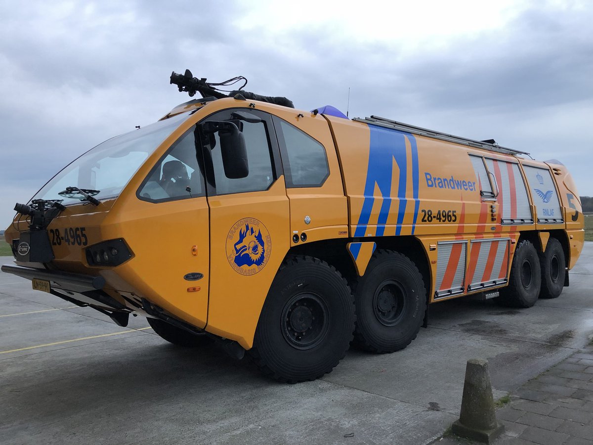 robertvdberg841's tweet photo. Mijn laatste 10 diensten zijn ingegaan. Het aftellen is begonnen. Zin in mijn nieuwe baan.#ProRail #ICB💪 https://t.co/66iPvxfM8X