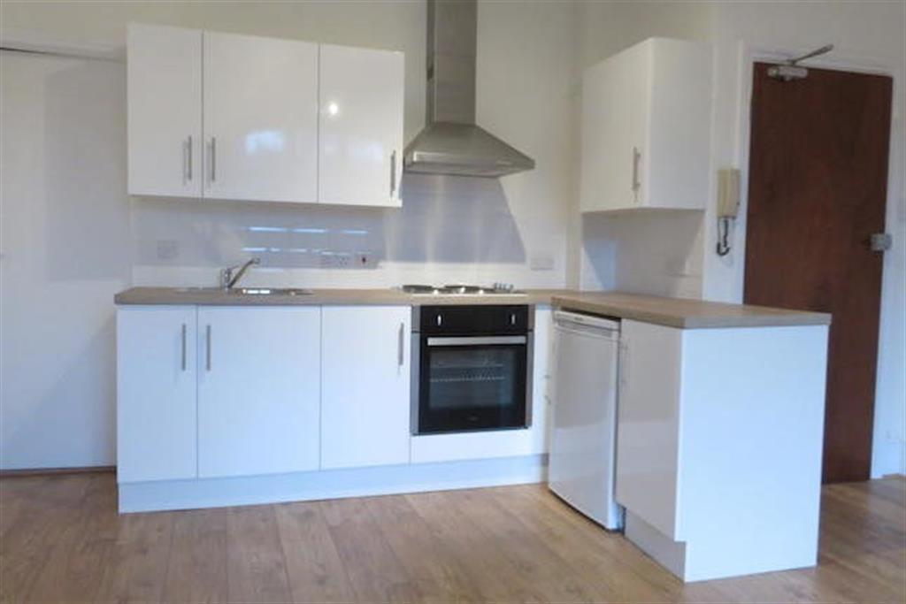 HuntersNW6's tweet photo. Are you looking for a studio flat with a communal garden in NW6?
This is currently on the market for £260 p/w.
Give us a call today on 02074314777 so we can arrange a viewing today.

#studioflat #nw6 #rent #availablenow https://t.co/sangKAl3HW