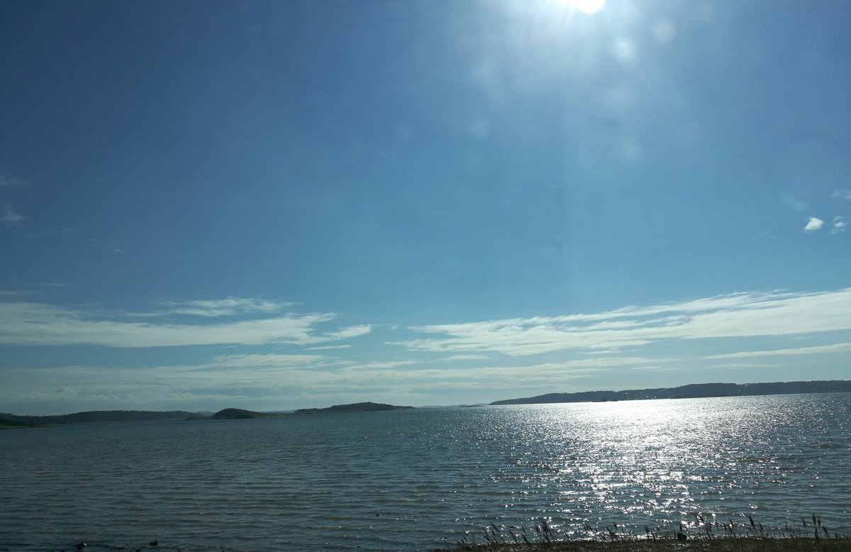 SophiaAlexand's tweet image. Just a little detour to Tjörn on my way home from #minsk. #viewfromawindow