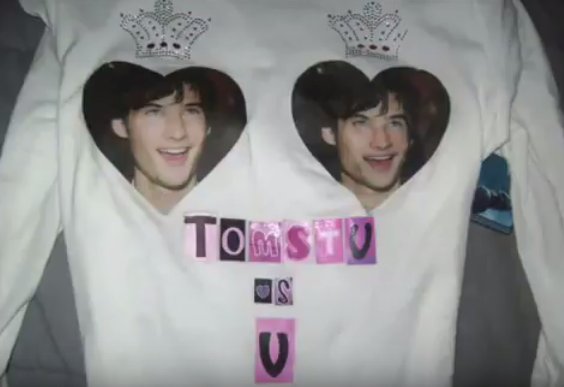 RKPayne1328's tweet photo. Day 7 - Best Friend. Tom Sturridge.
"One of the weirdest things is that someone came up to me yesterday with a picture of my best friend on a t shirt. I thought it was me for a bit and then I said 'Oh my god how do you know that?'" - Rob
#TomBert
#30DaysOfRobertPattinson https://t.co/ocZykshpLF