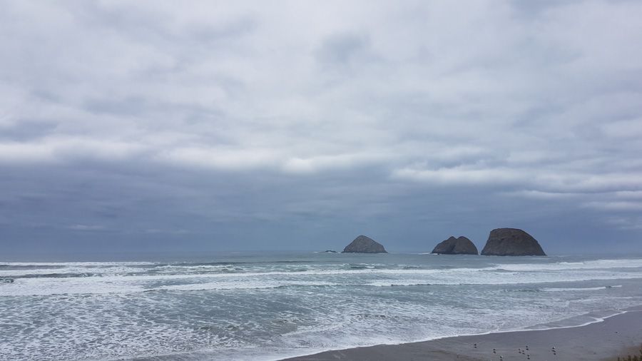 explorking's tweet photo. This was the first time we had a house with ocean view! https://t.co/cjijDrK38n #explorking #RV #RVing #camping #roadtrip #motorhome #travel #rvliving #wanderinglife #GoRVing #vanlife https://t.co/VnJJbdijqg