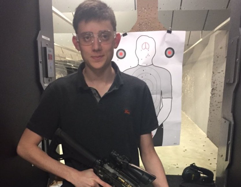 Kyle Kashuv questioned by school authorities for visiting gun range with father