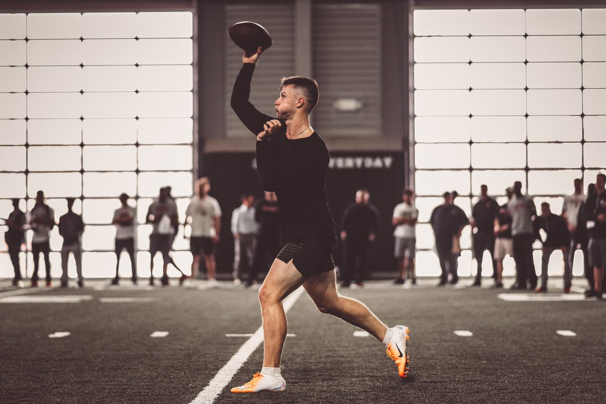 RedRaider_FB's tweet photo. Officially #NFLDraft Week 🙌. #GunsBlazin19 #WreckEm @TheKekeCoutee @N_shim_9er @dylancantrell14 https://t.co/qktq897VK4